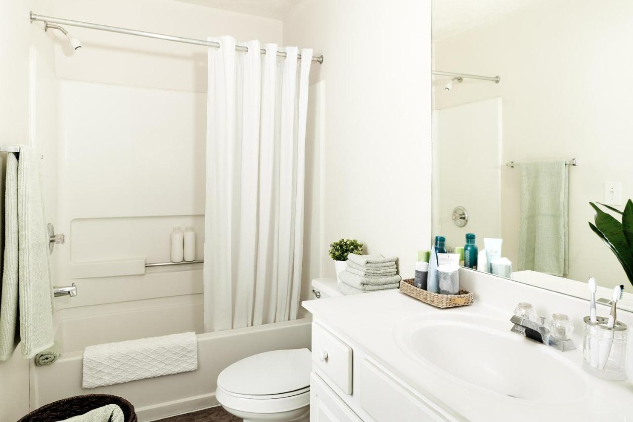 Intown Suites Extended Stay Chicago Il - Elk Grove O'Hare Елк Гроув Вилидж Екстериор снимка
